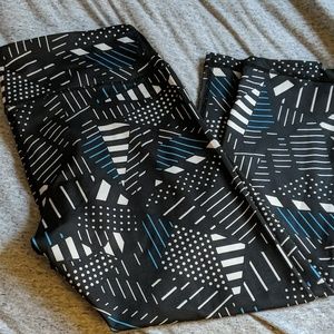 3/4 length pattern leggings